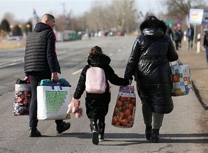 Ukraine Refugees Flee